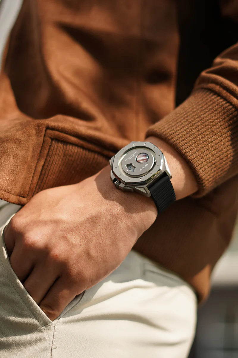 Saturn Watch